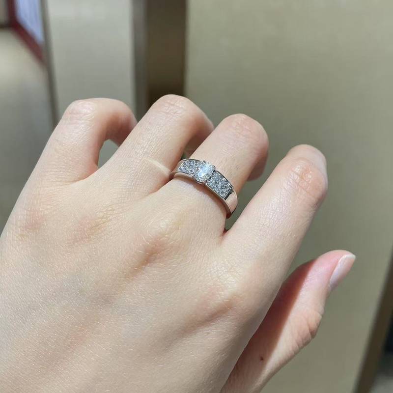 Egg shaped S925 Silver Plated Platinum Women's Ring Customized Selection Main Stone Moissanite Diamond 0.5ct/Secondary Stone High Carbon Diamond